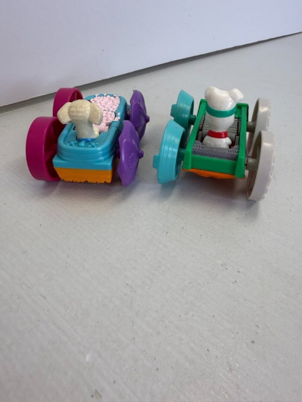 McDonalds Disney 101 Dalmations Flip Cars  1996 Two Sided Cars Lot of 2 - Picture 3 of 5